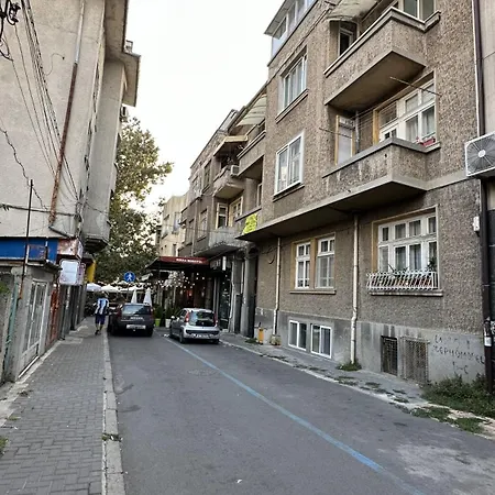 Lägenhet Spacious In Burgas