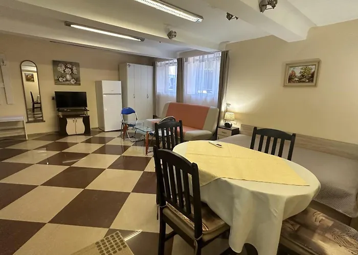 Spacious In Lejlighed *